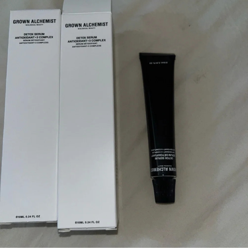 Grown Alchemist Detox Serum Antioxidant+3 in‎ White Packaging